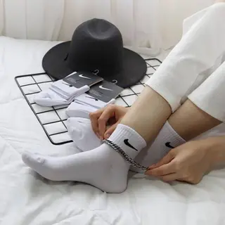 جوراب نیم ساق نایک زنانه و مردانه