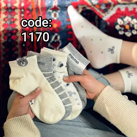 جوراب miu سفید مچی (زنانه)