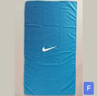 حوله باشگاهی سایز 75 در 135 (ایراد دار)