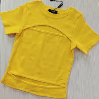 کراپ زنانه تیشرت جلو چاکدار