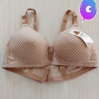 سوتین اسفنجی بدون فنر کرم سایز 95